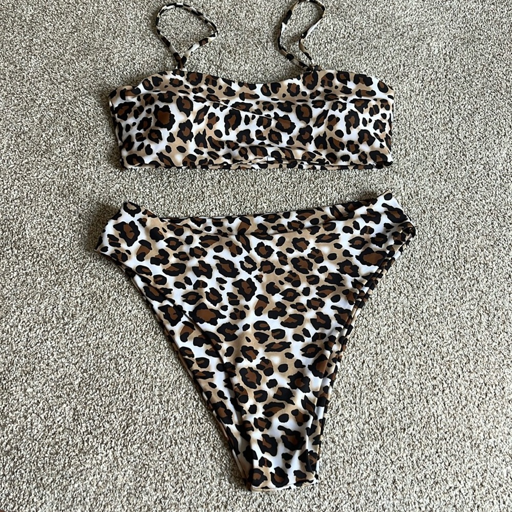 Lightly worn bikini - high waisted bottoms